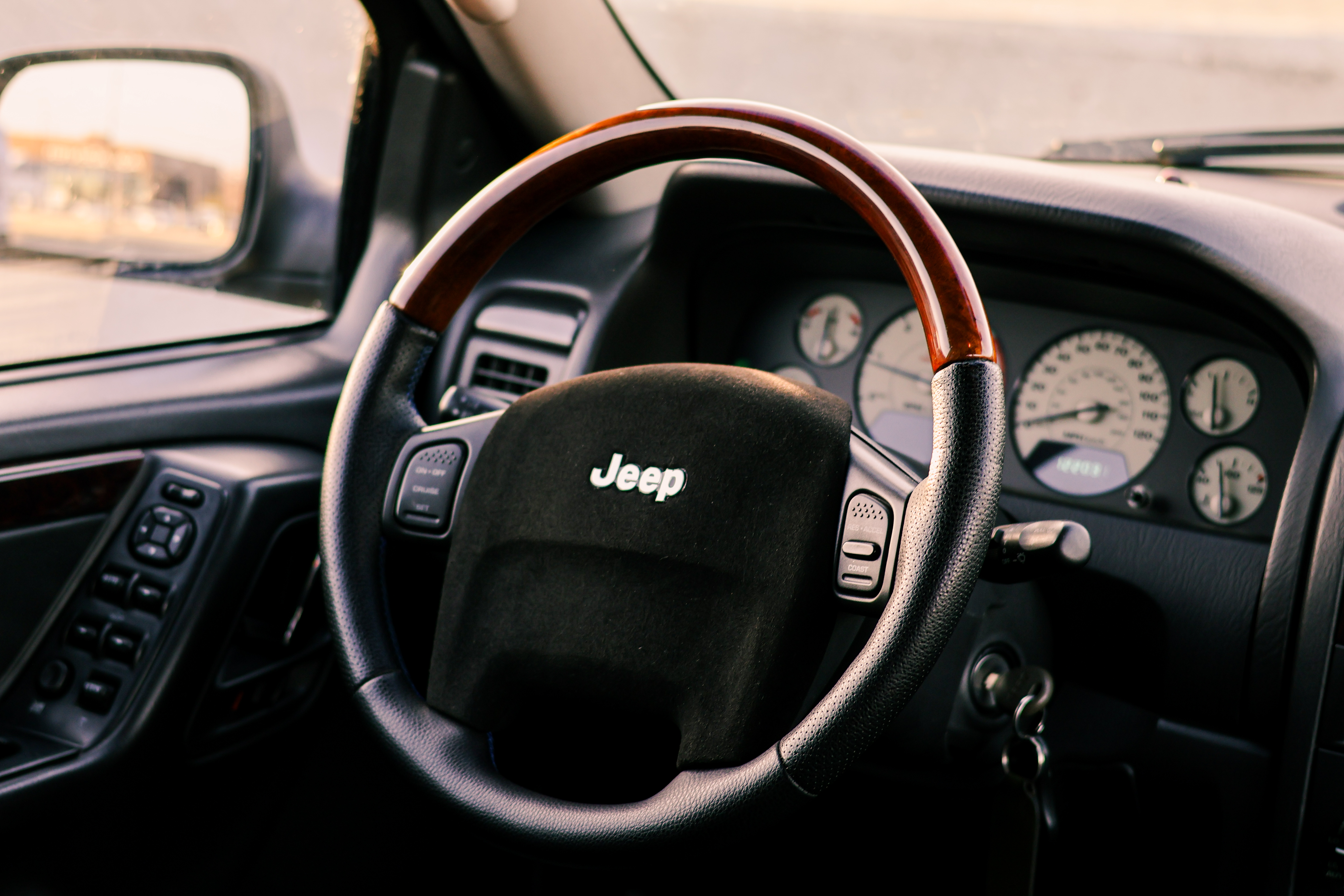 Jeep Grand Cherokee 2005 - imagine 5