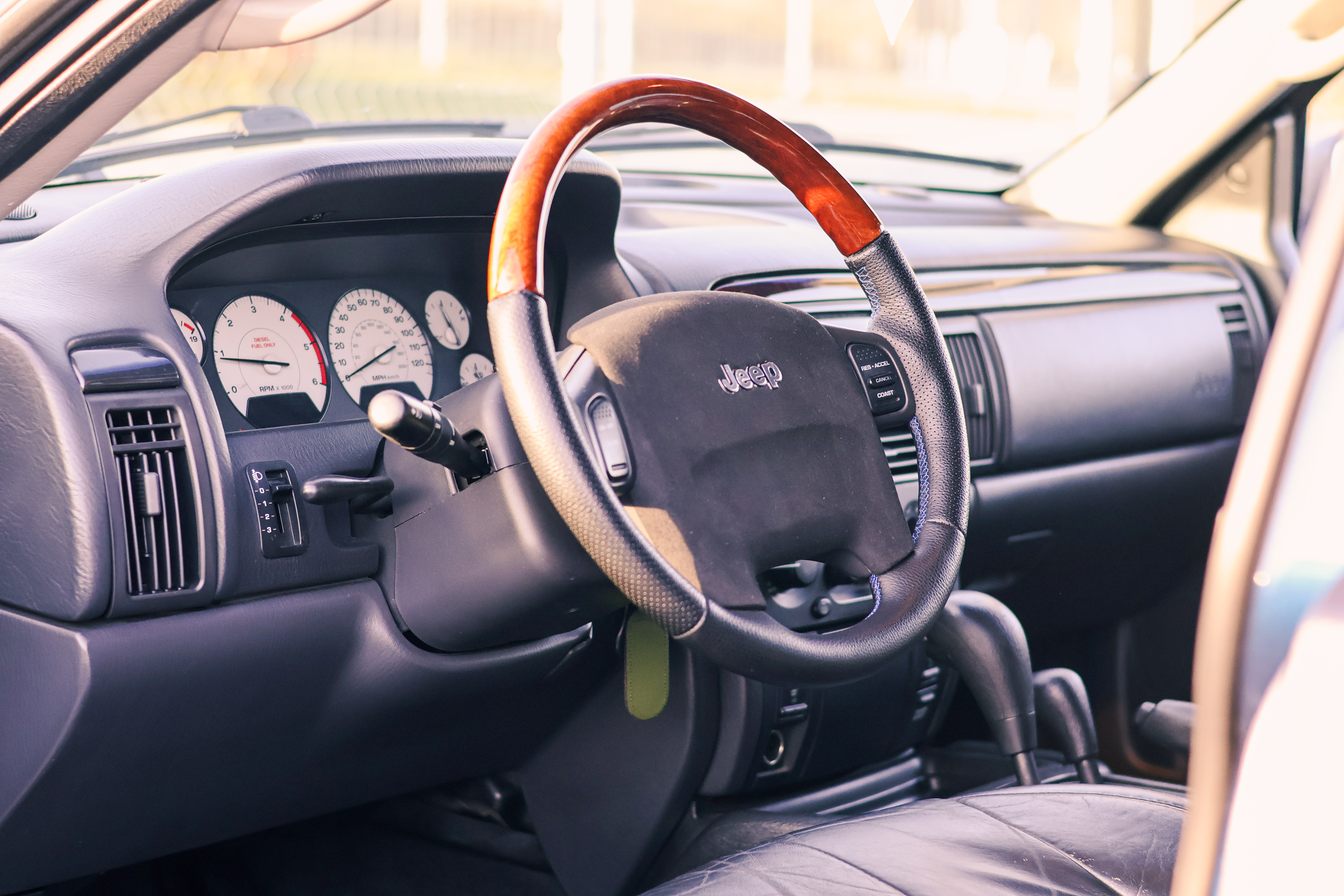 Jeep Grand Cherokee 2005 - imagine 6