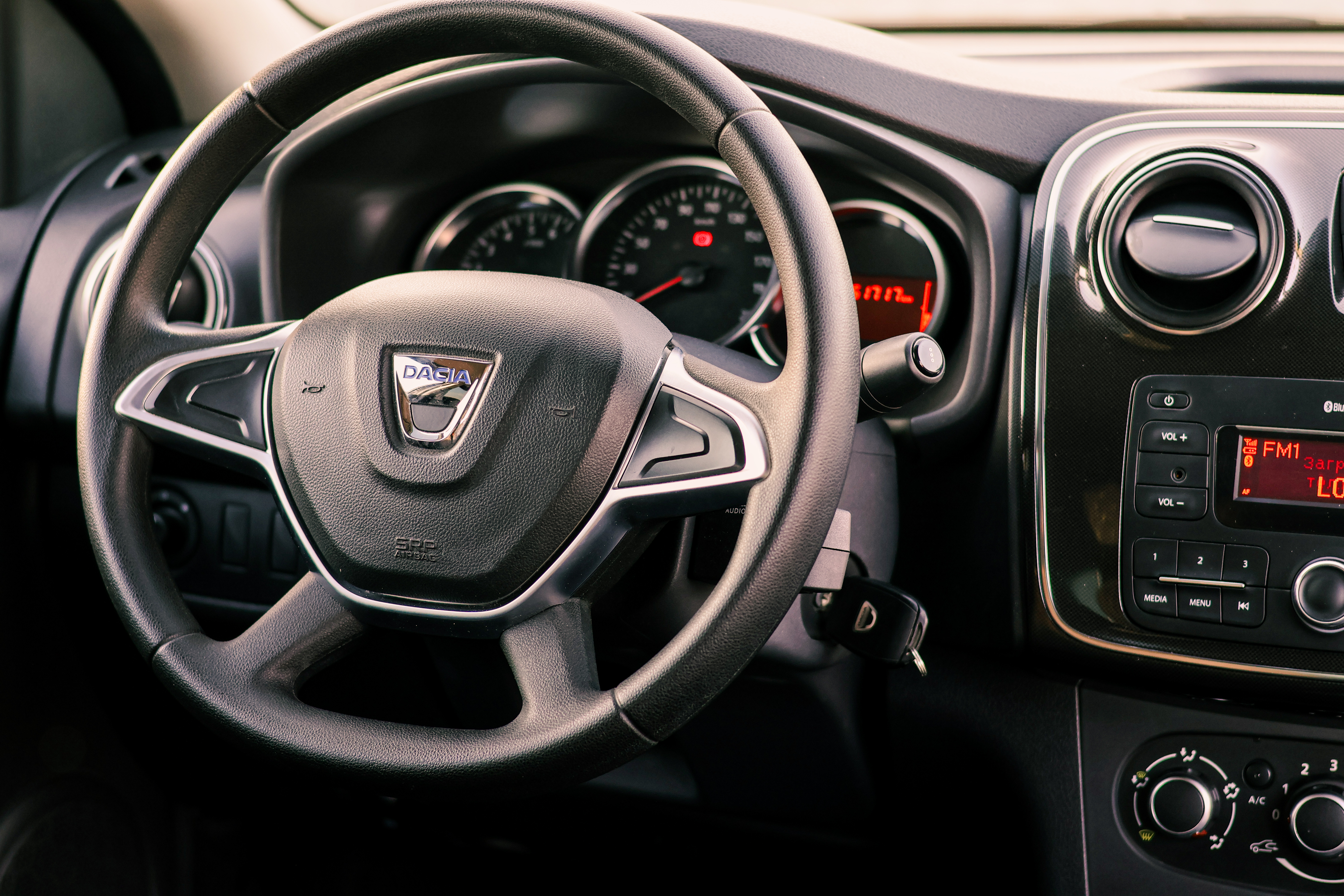 Dacia Logan 2019 - imagine 8