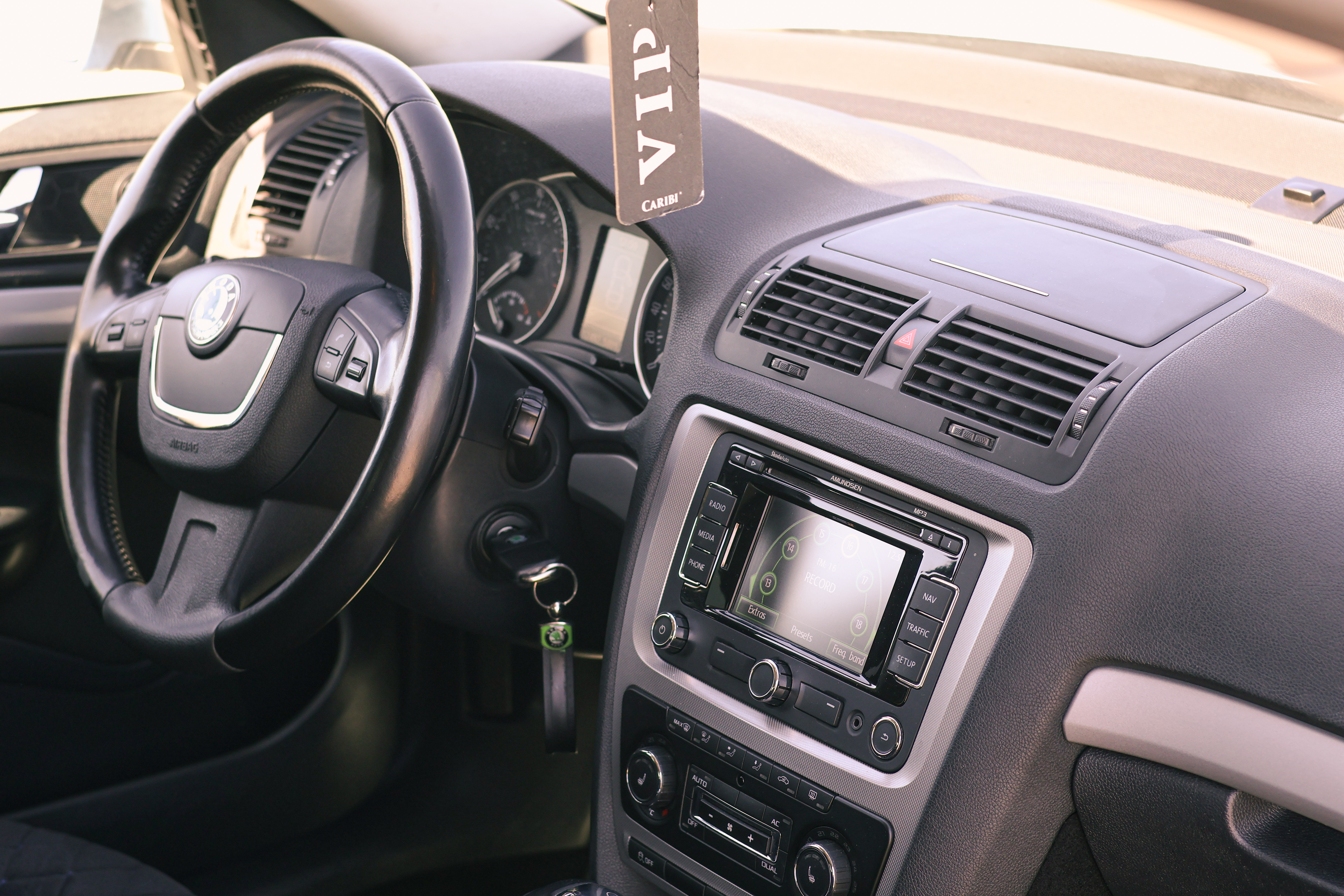 Skoda Octavia 2012 - imagine 2